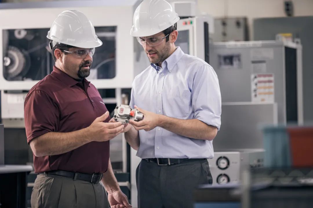 10 Tips to Reduce Servo Hydraulic Equipment Downtime (MOOG)